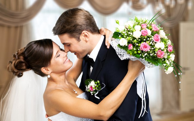 A escolha de um%2C entre tantos tipos de casamento%2C depende do que os noivos querem e podem oferecer aos convidados 