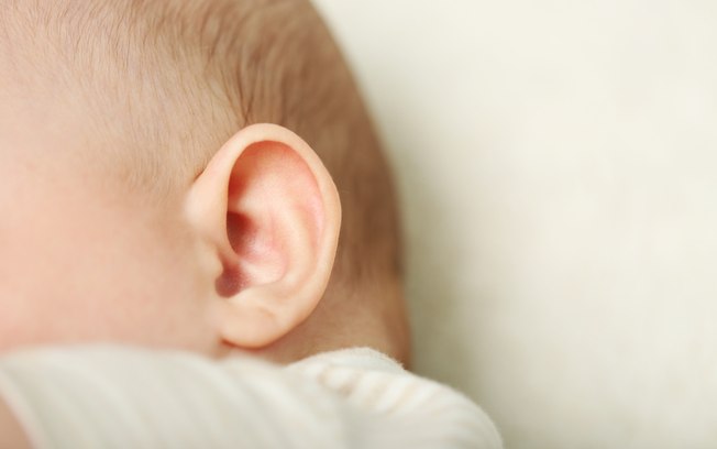 O teste da orelhinha passou a ser obrigatório nas maternidades do país em agosto de 2010
